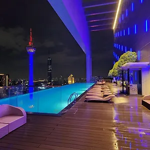 https://kl-platinum-suite-42-luxury-stay.kualalumpurs-hotels.com